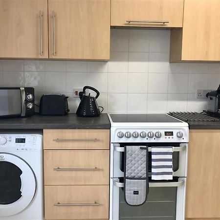 No 1 Town Apartment 시드머스 외부 사진