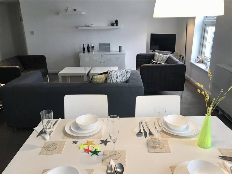 No 1 Town Apartment 시드머스 외부 사진