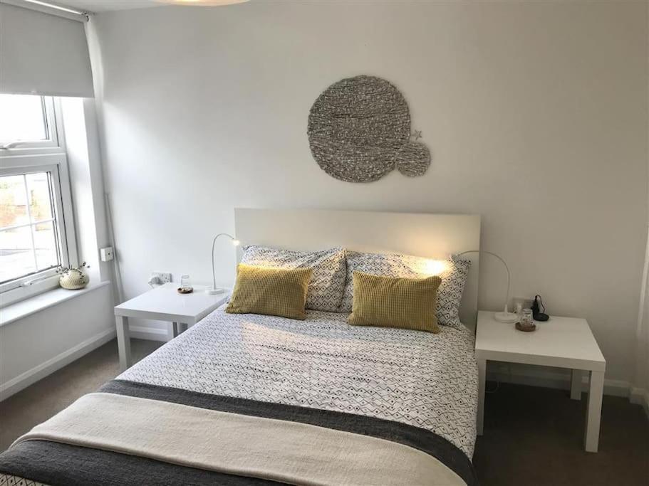 No 1 Town Apartment 시드머스 외부 사진
